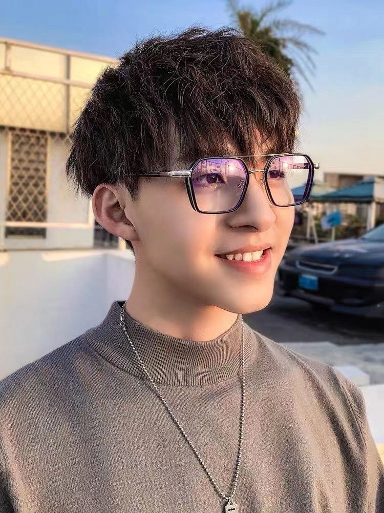 Anti Blue Light Glasses square Eyewear Blocking Metal Glasses Frame Women Men