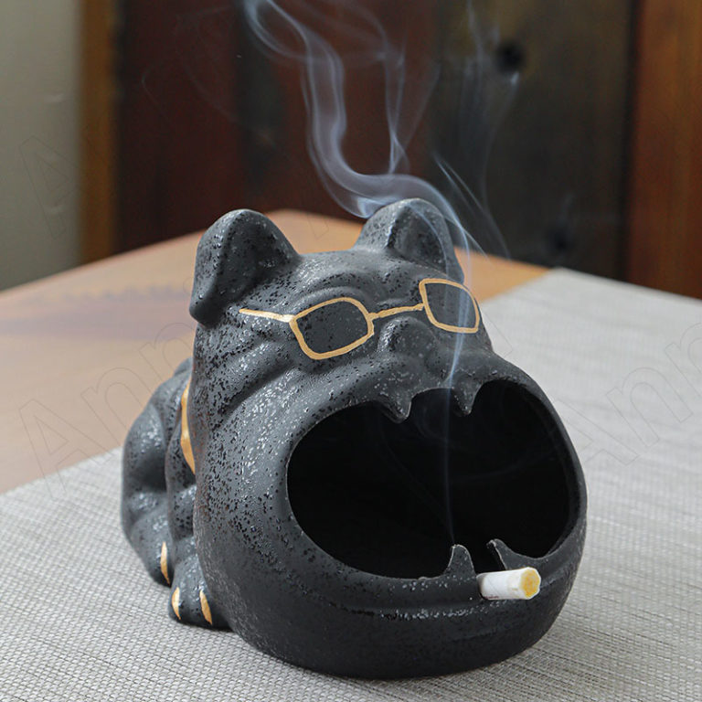 European Ceramic Ashtray Animal Decorative for Living Room Desktop Creativity Home Decoration Modern