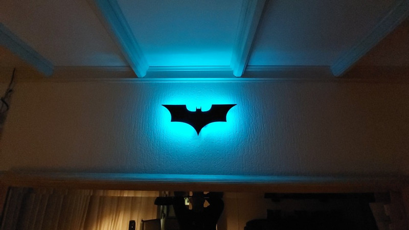 BatMan LED Wall Wireless Remote Control Logo Lamp BatMan LED Wall Wireless Remote Control Logo Lamp