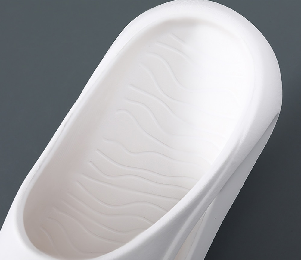 Sneaker Slippers For Women Men Thick Bottom Platform Slides Soft EVA Hollow Unisex Sports Sandals Casual Beach Shoes