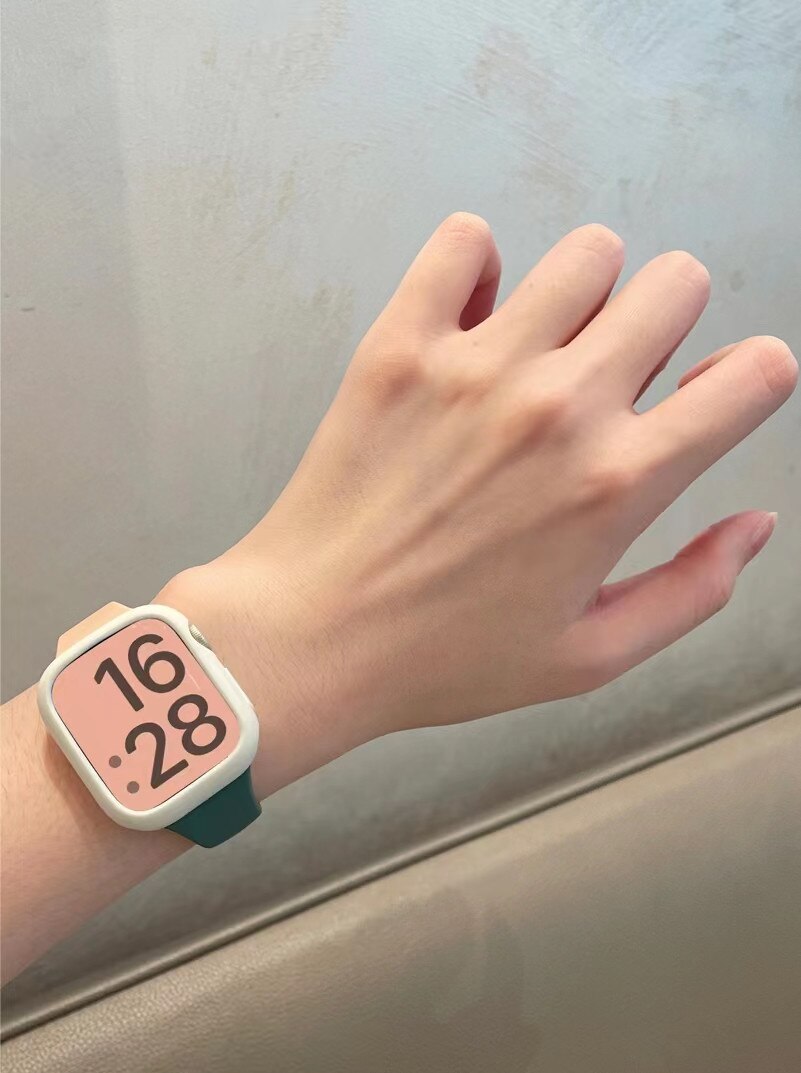 Strap for Apple Watch Band 49Ultra 8SE 41/45mm Rubber Loop for Iwatch 38/42 40/44mm Popular Slim Silicone