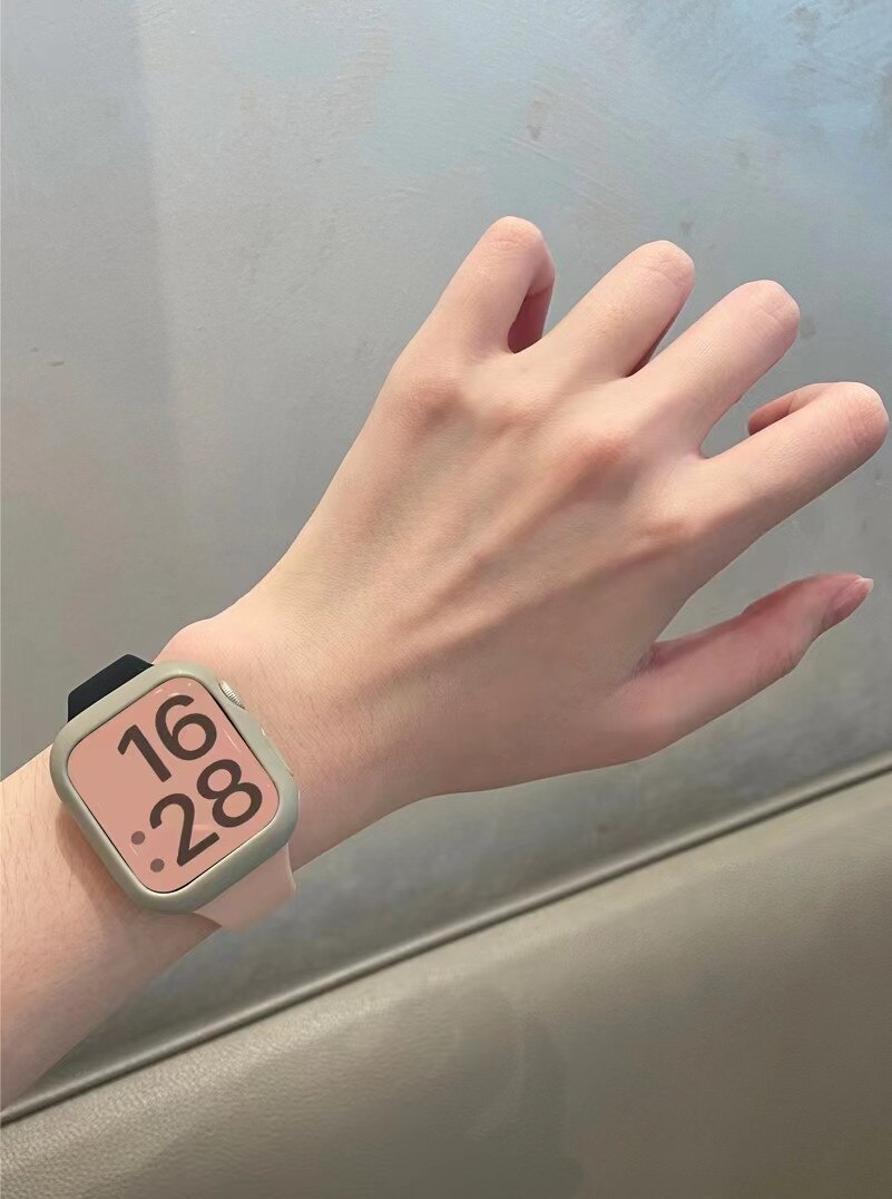 Strap for Apple Watch Band 49Ultra 8SE 41/45mm Rubber Loop for Iwatch 38/42 40/44mm Popular Slim Silicone