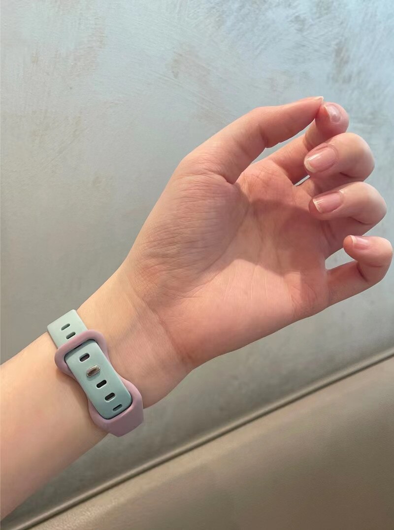 Strap for Apple Watch Band 49Ultra 8SE 41/45mm Rubber Loop for Iwatch 38/42 40/44mm Popular Slim Silicone