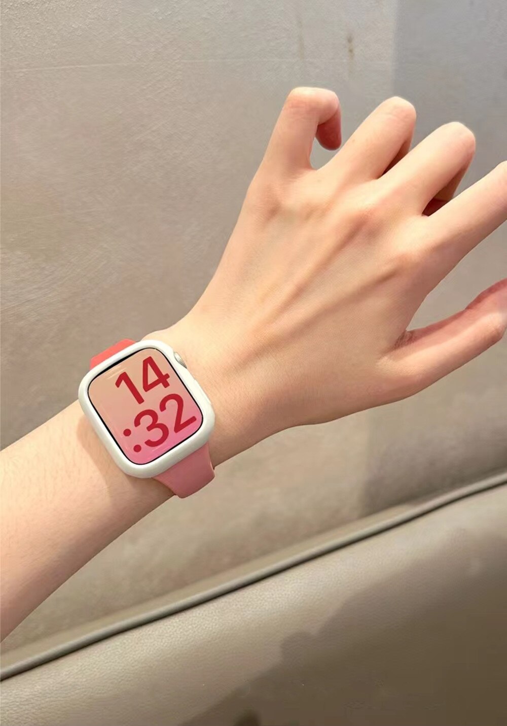 Strap for Apple Watch Band 49Ultra 8SE 41/45mm Rubber Loop for Iwatch 38/42 40/44mm Popular Slim Silicone
