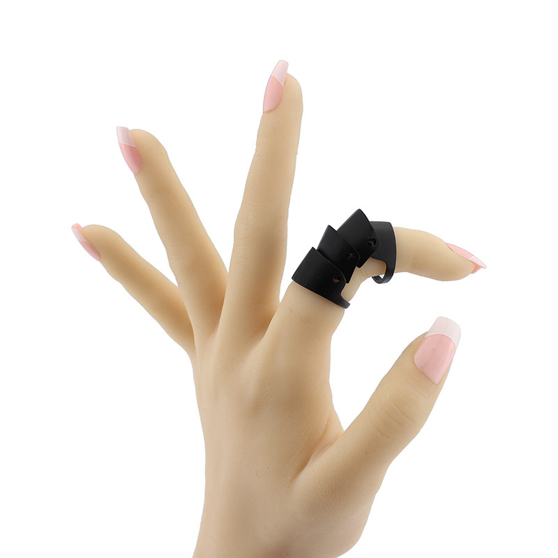 Anime Oosaki Nana Rings Cool Punk Gothic Rock Scroll Joint Armor Knuckle Metal Finger Rings Cosplay Gifts Anime Oosaki Nana Rings Cool Punk Gothic Rock Scroll Joint Armor Knuckle Metal Finger Rings Cosplay Gifts