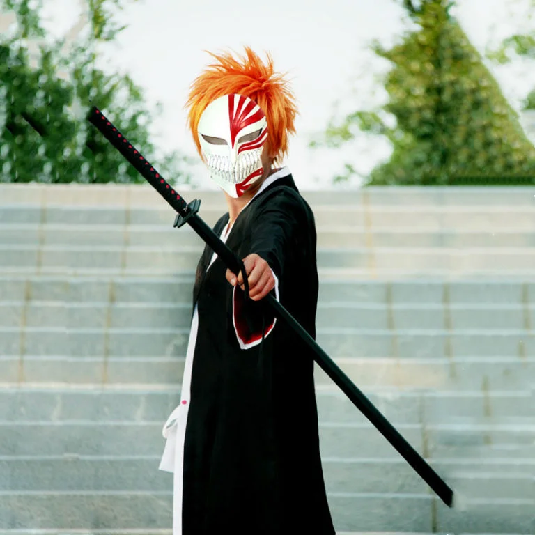 Anime Bleach Cosplay Costumes Ichigo Kurosaki Hollow Mask Wig Black Cloak With Straw Sandals Socks Tops And Pants Set - Image 3