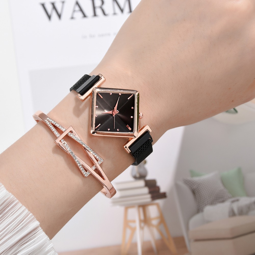 Square Watch Luxury Ladies Quartz Magnet Buckle Gradient Color Watches Relogio Feminino For Gift Clock