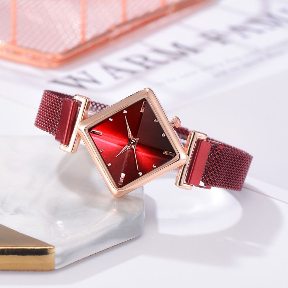 Square Watch Luxury Ladies Quartz Magnet Buckle Gradient Color Watches Relogio Feminino For Gift Clock